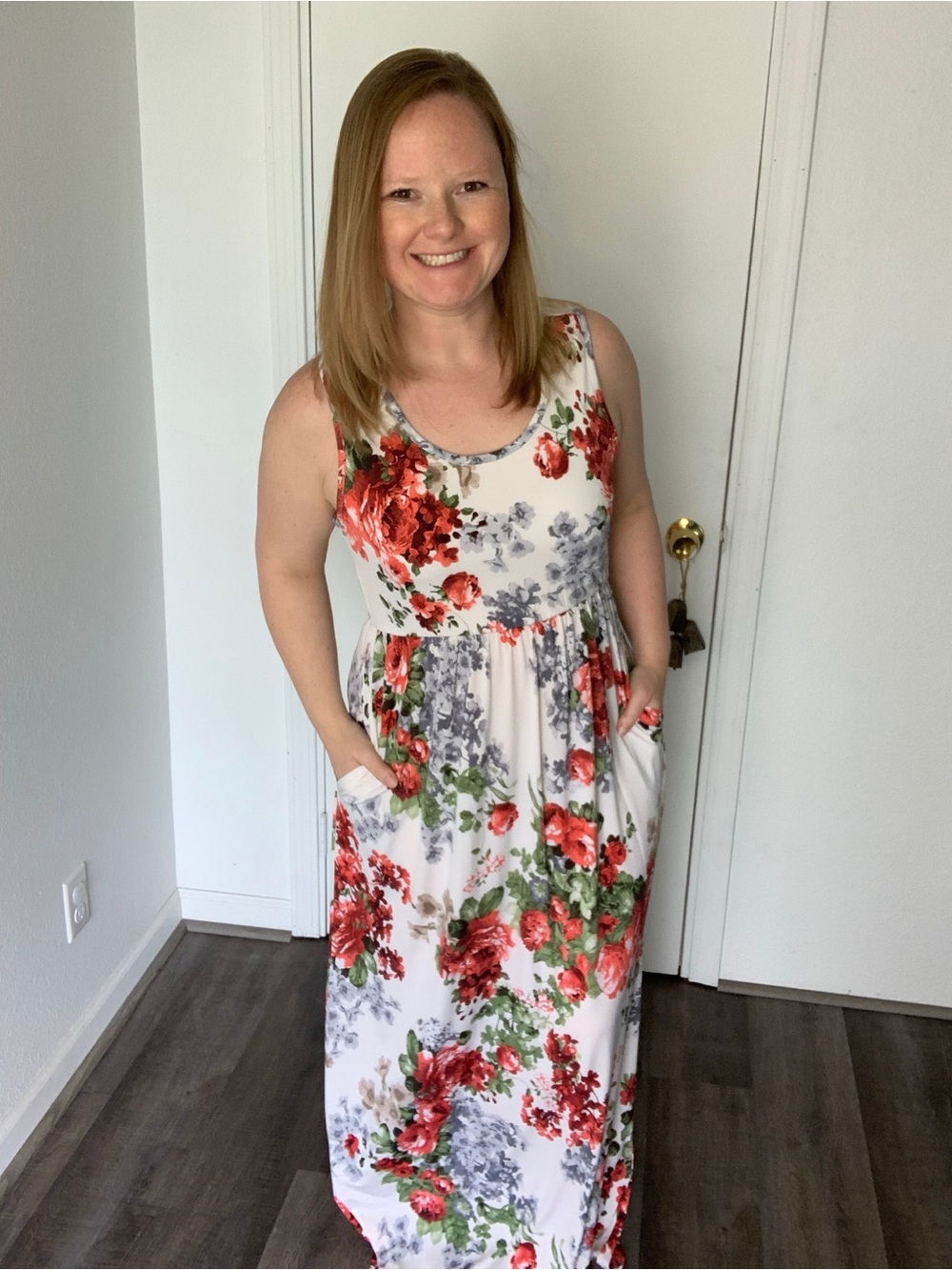 Floral Scoop-Neck Maxi Dress in White with Red Bloom